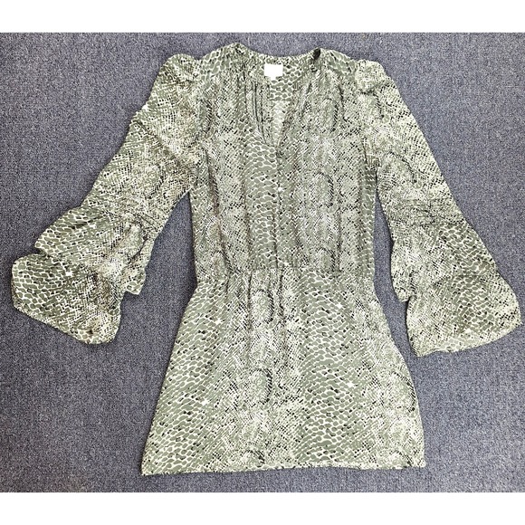 Parker Dresses & Skirts - Parker Long Sleeve Grey Black White Snake Print Lined Teared Dress Size‎ Medium